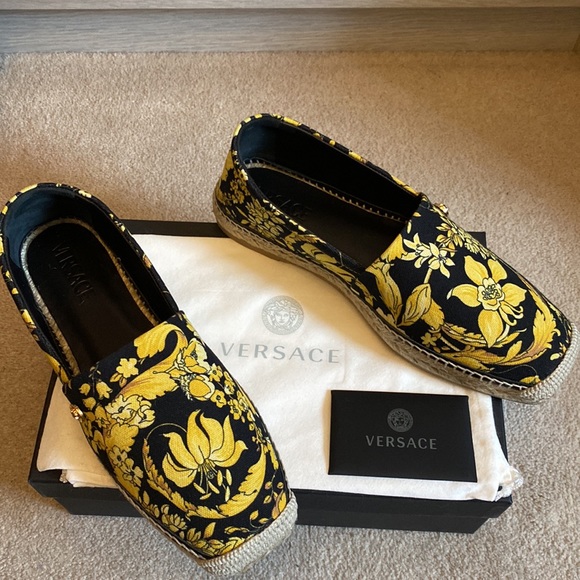 Versace floral canvas espadrilles - Picture 7 of 7